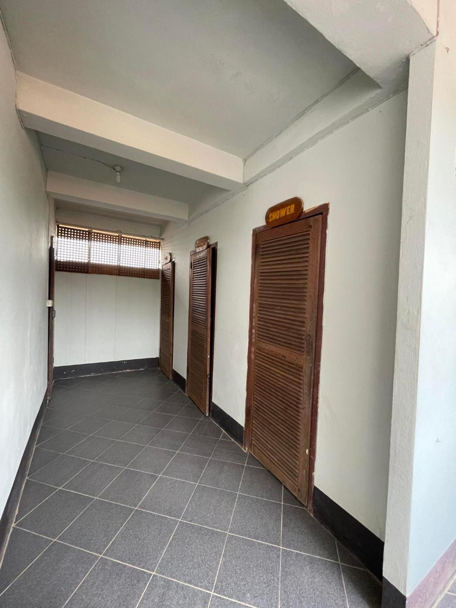 Thakhek Travel Lodge Extérieur photo