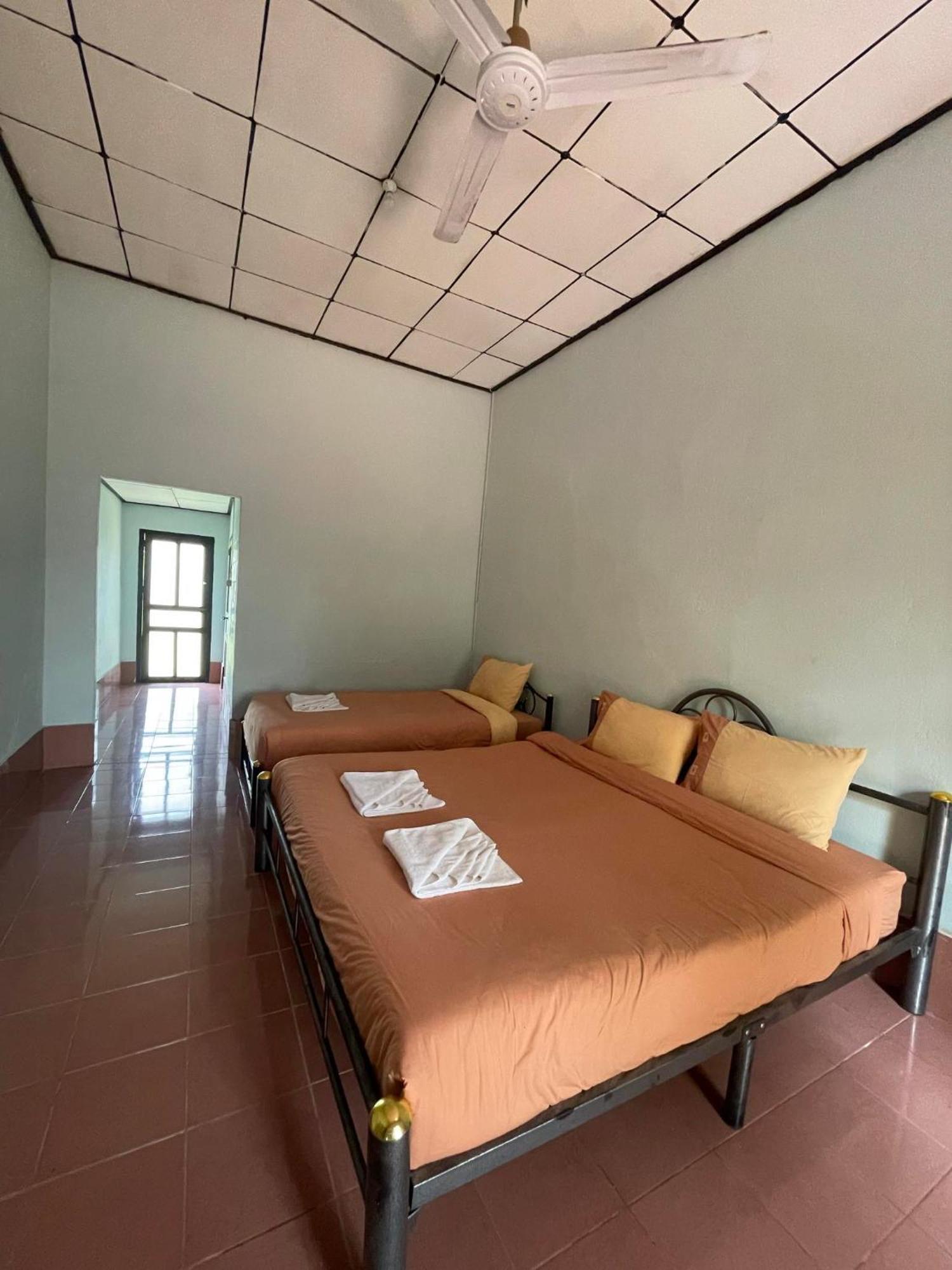 Thakhek Travel Lodge Extérieur photo