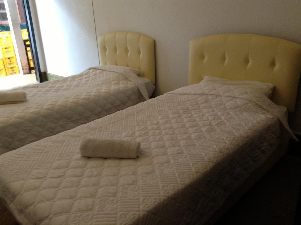 Thakhek Travel Lodge Extérieur photo