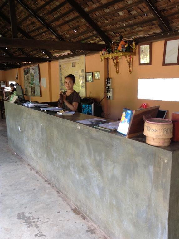 Thakhek Travel Lodge Extérieur photo