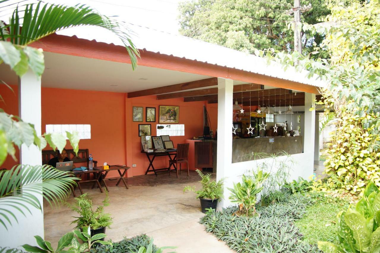Thakhek Travel Lodge Extérieur photo